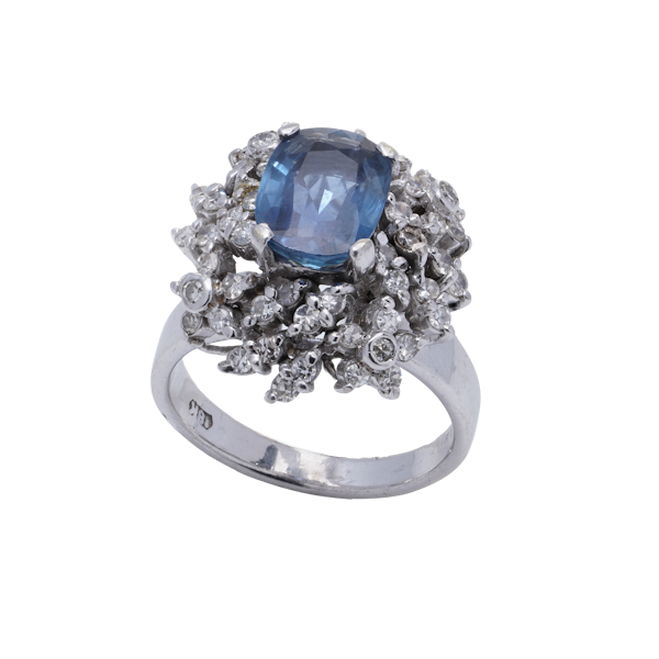 18kt white gold blue Ceylon sapphire diamond cluster ring - image 1