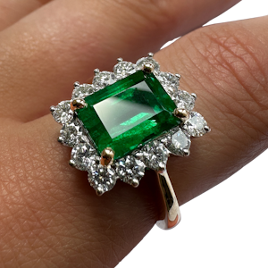 Emerald Diamond Rectangular Cluster Ring - SADDINGTONS JEWELLERY Stand 375