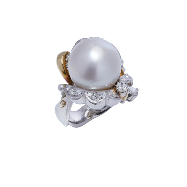 Platinum and gold South Sea cultured pearl cocktail ring - image 1