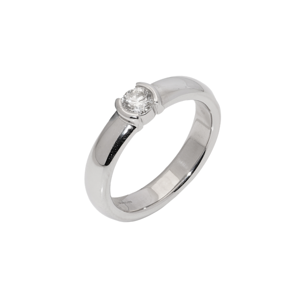 Tiffany & Co.  Etoile Platinum 0.30 cts. diamond solitaire ring - image 1