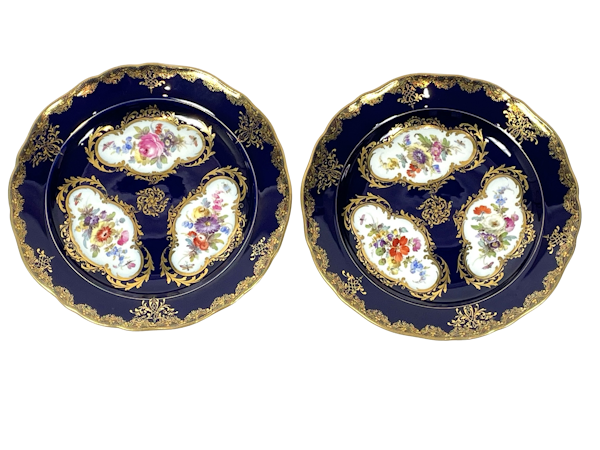 Pair of Meissen plates - image 1