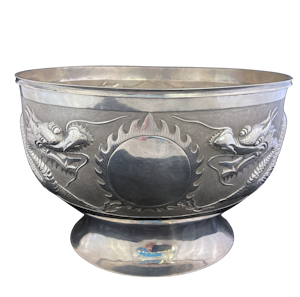 Antique Chinese silver bowl with Dragons