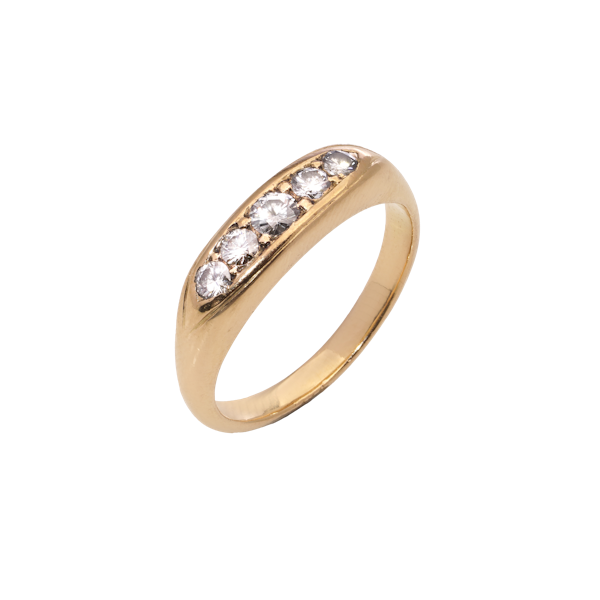 Vintage 22kt. gold five - stone diamond band ring - image 1