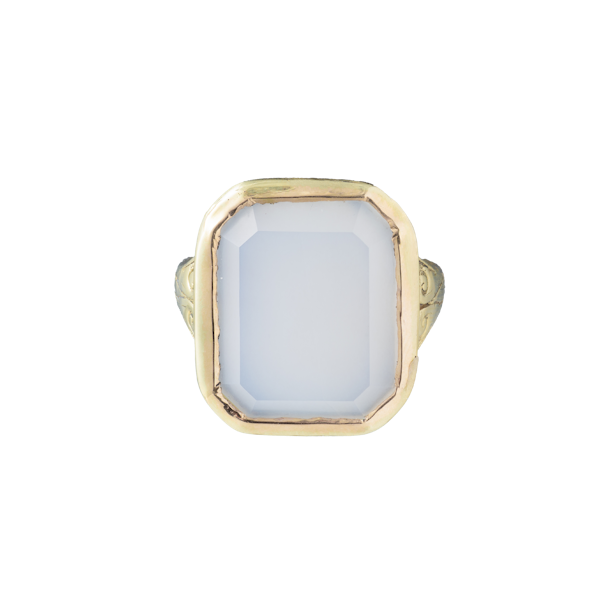 Antique Chalcedony Gold Ring - image 1