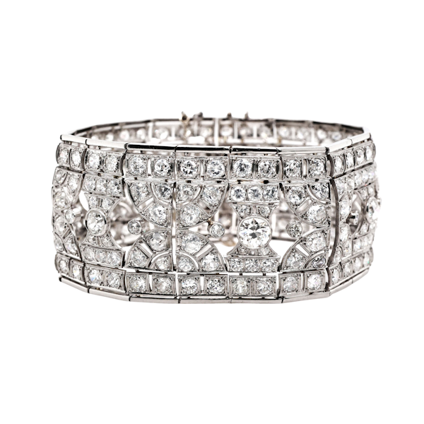 Art Deco Diamond and Platinum Bracelet, 30.00 Carats, Circa 1930 - image 1