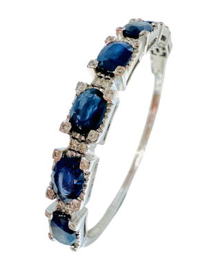 Natural Blue Sapphire 9.03ct & Diamond 0.56ct Bangle