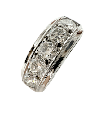 5-stone, 0.75ct Diamond Ring.