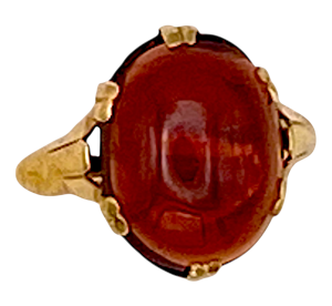Antique single garnet cabochon ring