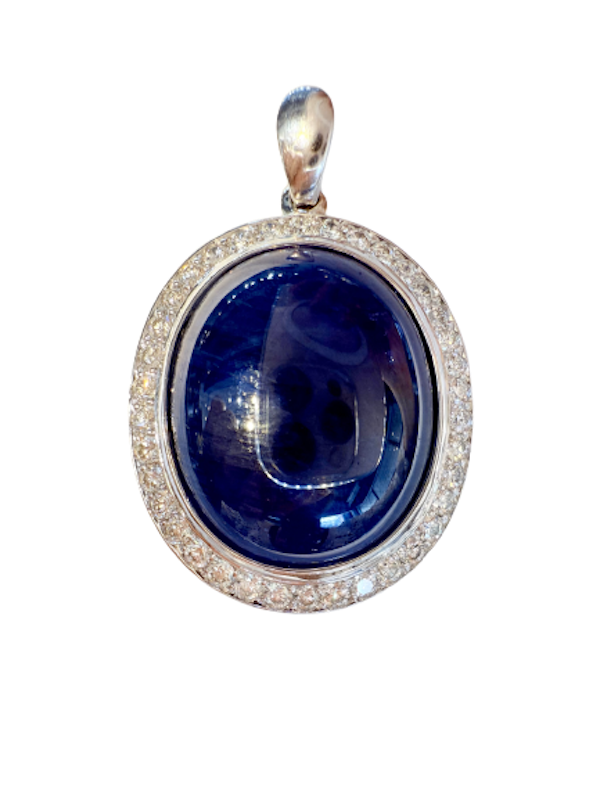 41.00ct Natural Blue Sapphire & 2.05ct Diamond Necklace. - image 5