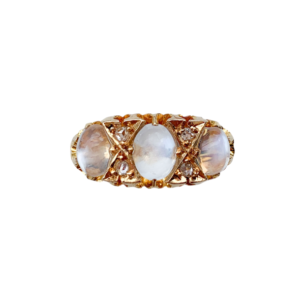 Moonstone Cabochon & Old Mine Cut Diamond 18ct Gold Ring | Edwardian 1901 - image 1