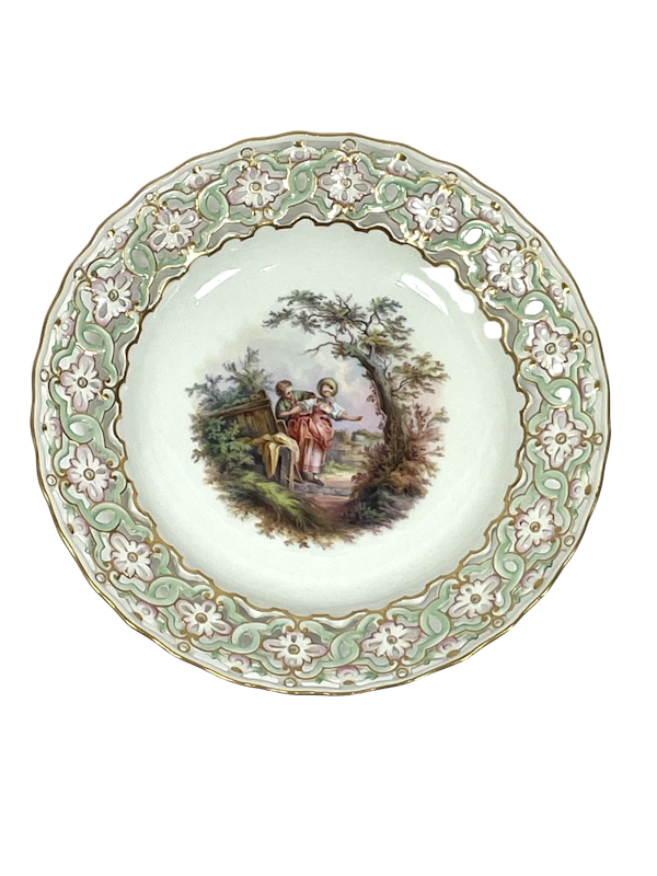 Reticulated Meissen plate - image 1