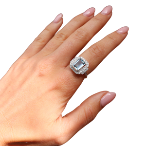Aquamarine diamond ring at Deco&Vintage Ltd