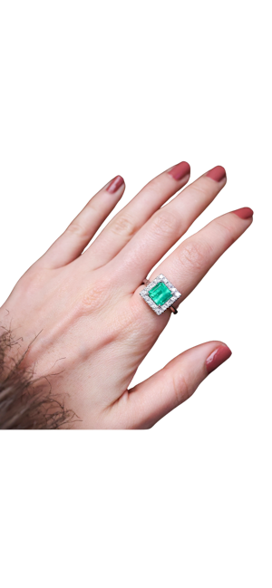 Vintage Emerald Diamond Ring at Deco&Vintage Ltd