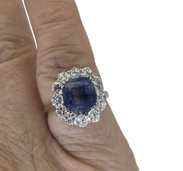 Natural Sapphire and Diamond ring - image 1