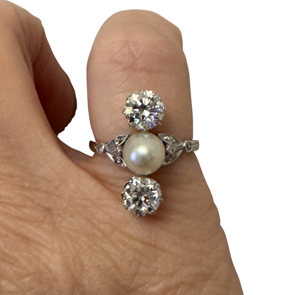 Pearl and Diamond trilogy ring - image 1