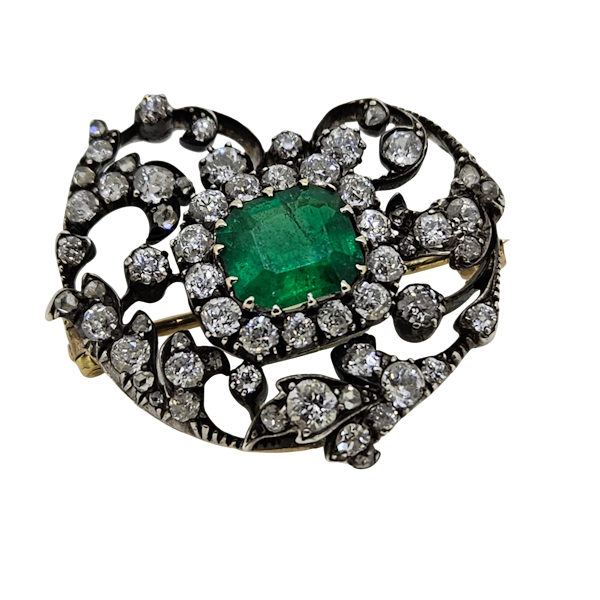 Columbian emerald and diamond brooch - image 1