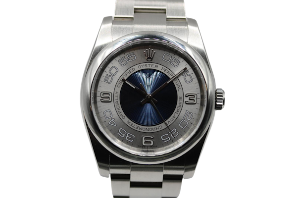 Rolex Oyster Perpetual 116000 - image 1