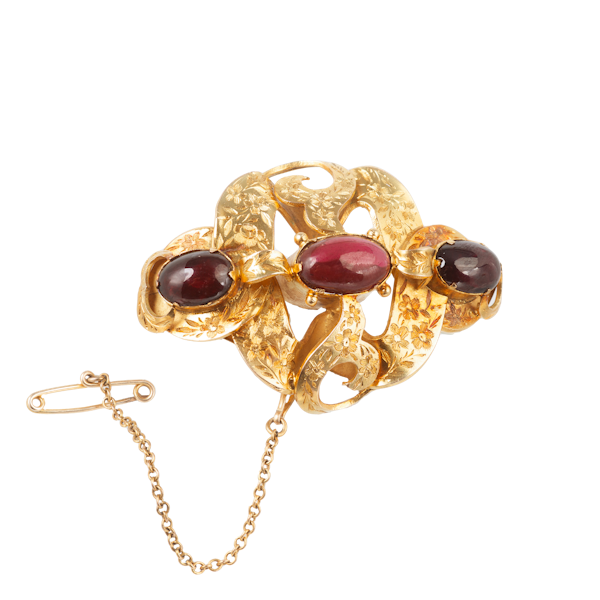 Victorian Garnet Floral Brooch in 15ct Gold, c.1850s - image 1