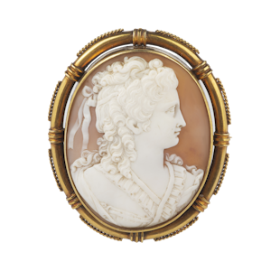 Victorian Shell Portrait Cameo Brooch in 15ct Gold Mount c.1870s