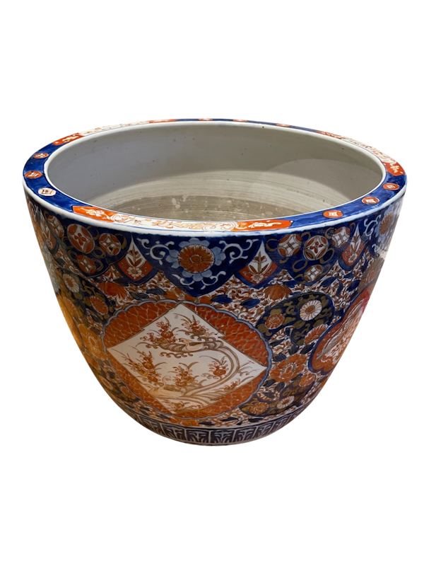 Imari Jardiniere - image 1