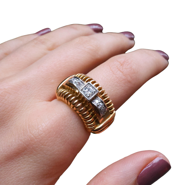 Vintage 18ct Gold And Diamond Ring at Deco&Vintage Ltd - image 1