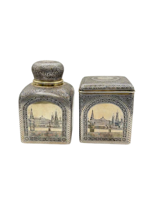 Russian silver gilt and niello pair of tea caddy boxes, Moscow 1885 by Vasily Semenov.