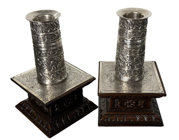 A charming pair of 19th century Chinese Export silver and hardwood chamber candlesticks - image 1