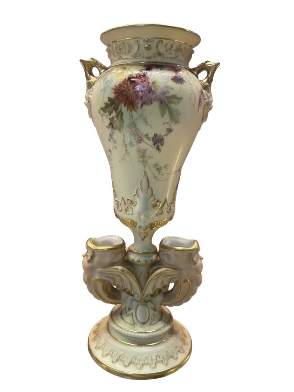 Royal Worcester vase - image 1