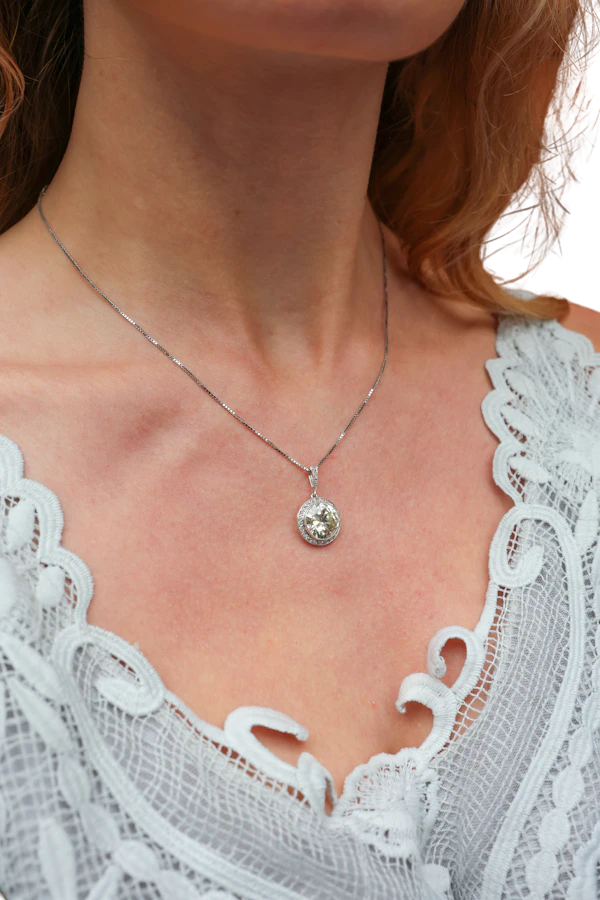 Lovely 4.5ct Edwardian French Diamond Pendant at Deco&Vintage Ltd - image 1