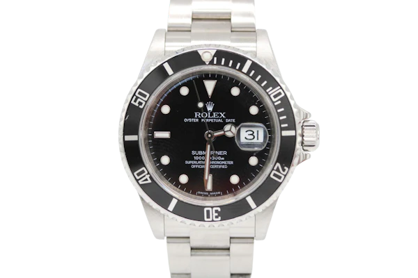 Rolex Submariner Date 16610T Engraved Rehaut c.2008 - image 2