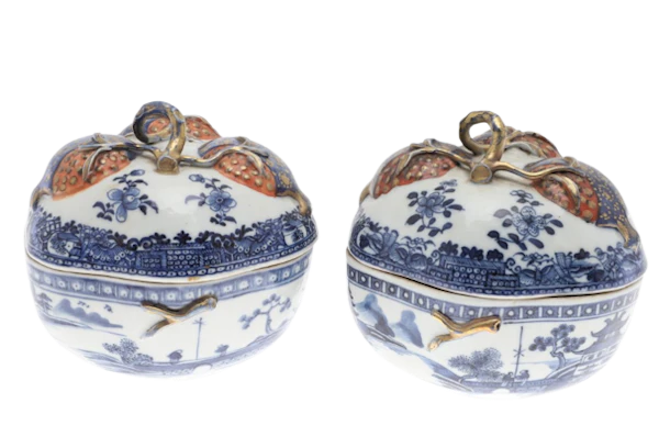 A PAIR OF BLUE AND WHITE POMEGRANATE TUREENS AND COVERS - image 1