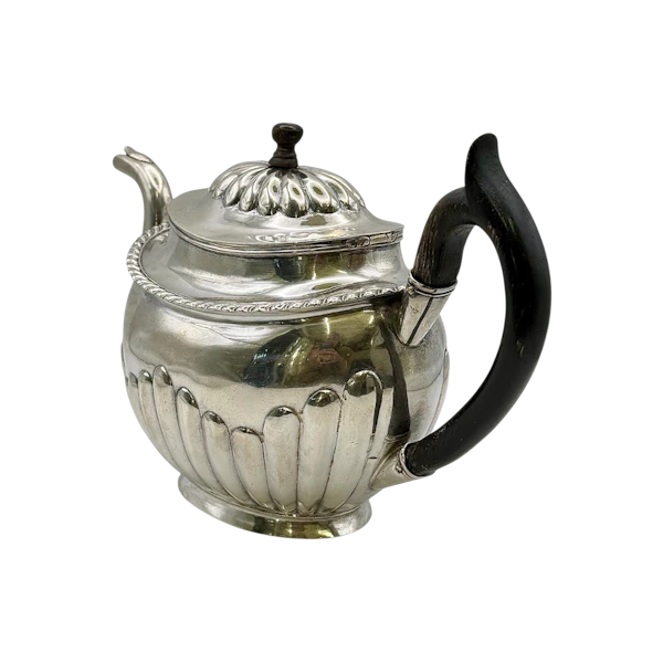 Russian silver and cut glass kovsh, Moscow, c.1910. - image 1
