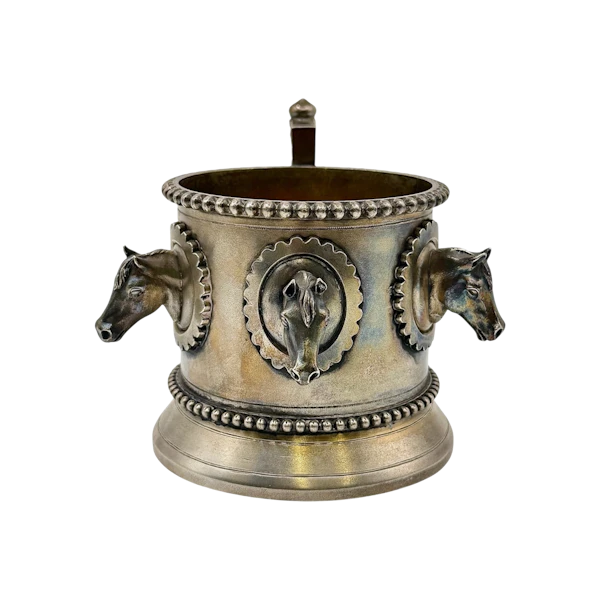 Russian silver gilt horses tea glass holder, St Petersburg, 1880 by Theodor Nugren. - image 1