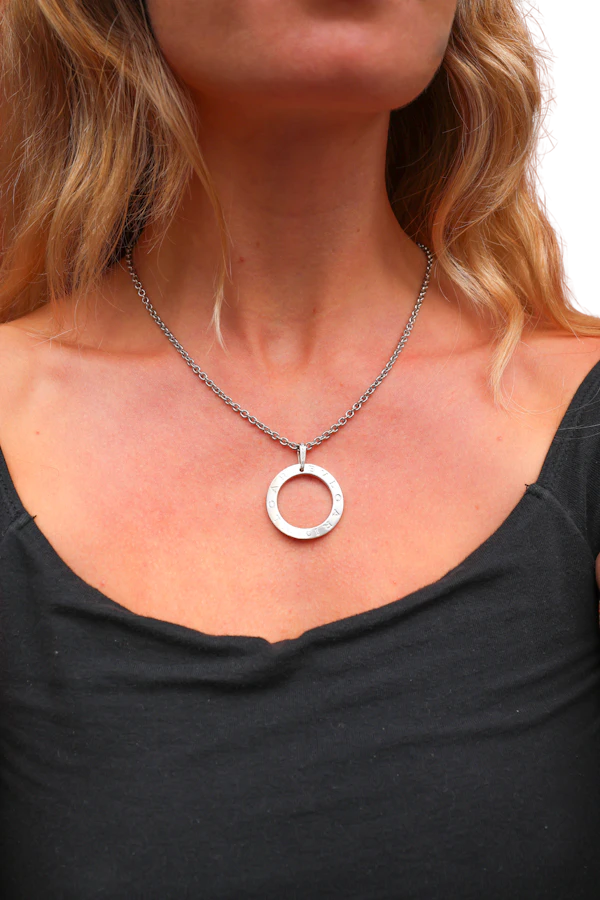 Lovely Bulgari Diamond 18ct White Gold Pendant at Deco&Vintage Ltd - image 1