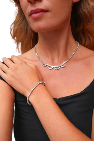 Lovely Garrard Diamond Set at Deco&Vintage Ltd