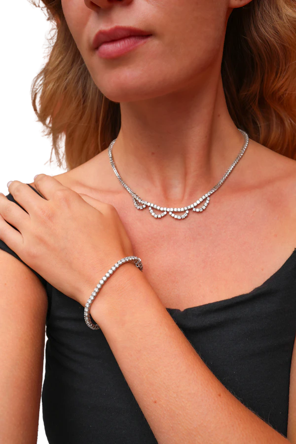 Lovely Garrard Diamond Set at Deco&Vintage Ltd - image 1