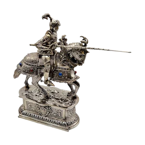 Early 20th Century continental silver knight on a horse.