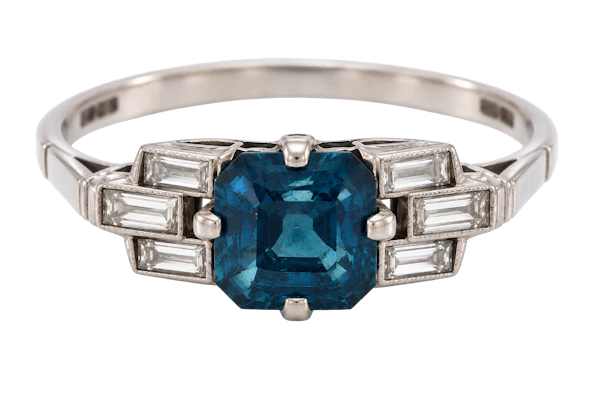 Pretty, Natural Sapphire and Diamond Art Deco Ring Ca 1920-35 - image 6