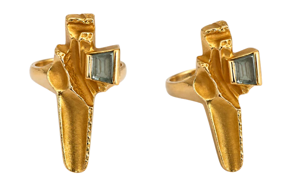 Björn Weckström Rare 18ct Gold and Aquamarine Sculptural Ring – Finland circa 1980s Mark Constable Unit 301 - image 1
