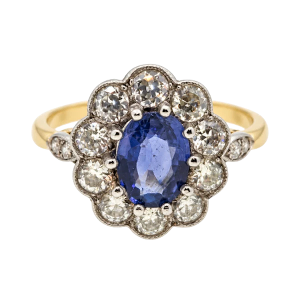 Oval sapphire & Diamond cluster ring, 18 carat yellow gold and platinum - image 1